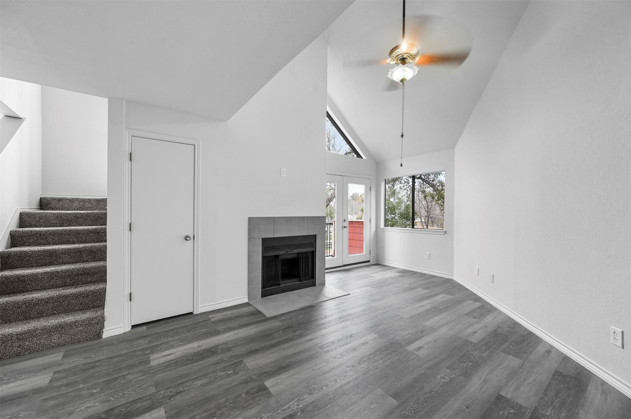 9825 Walnut Street Dallas TX 75243
