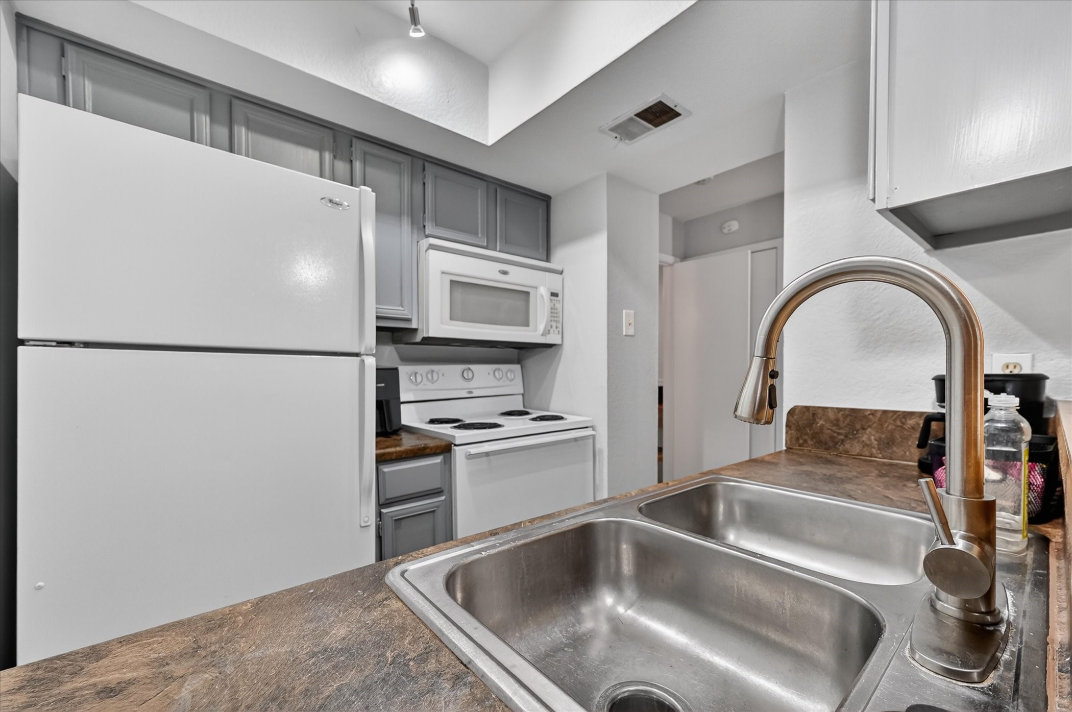 1810 N Garrett Avenue Dallas TX 75206