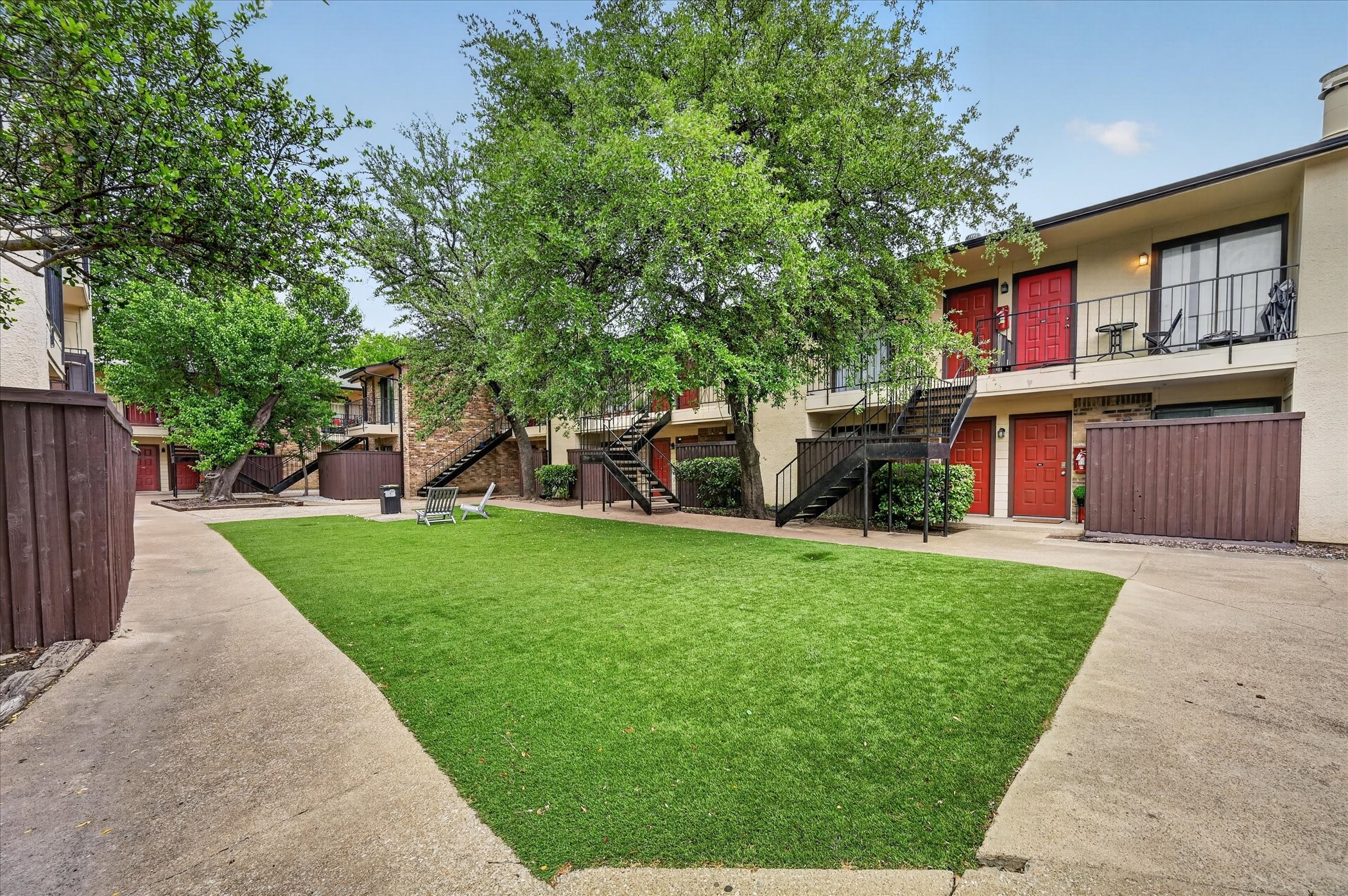 1810 N Garrett Avenue Dallas TX 75206