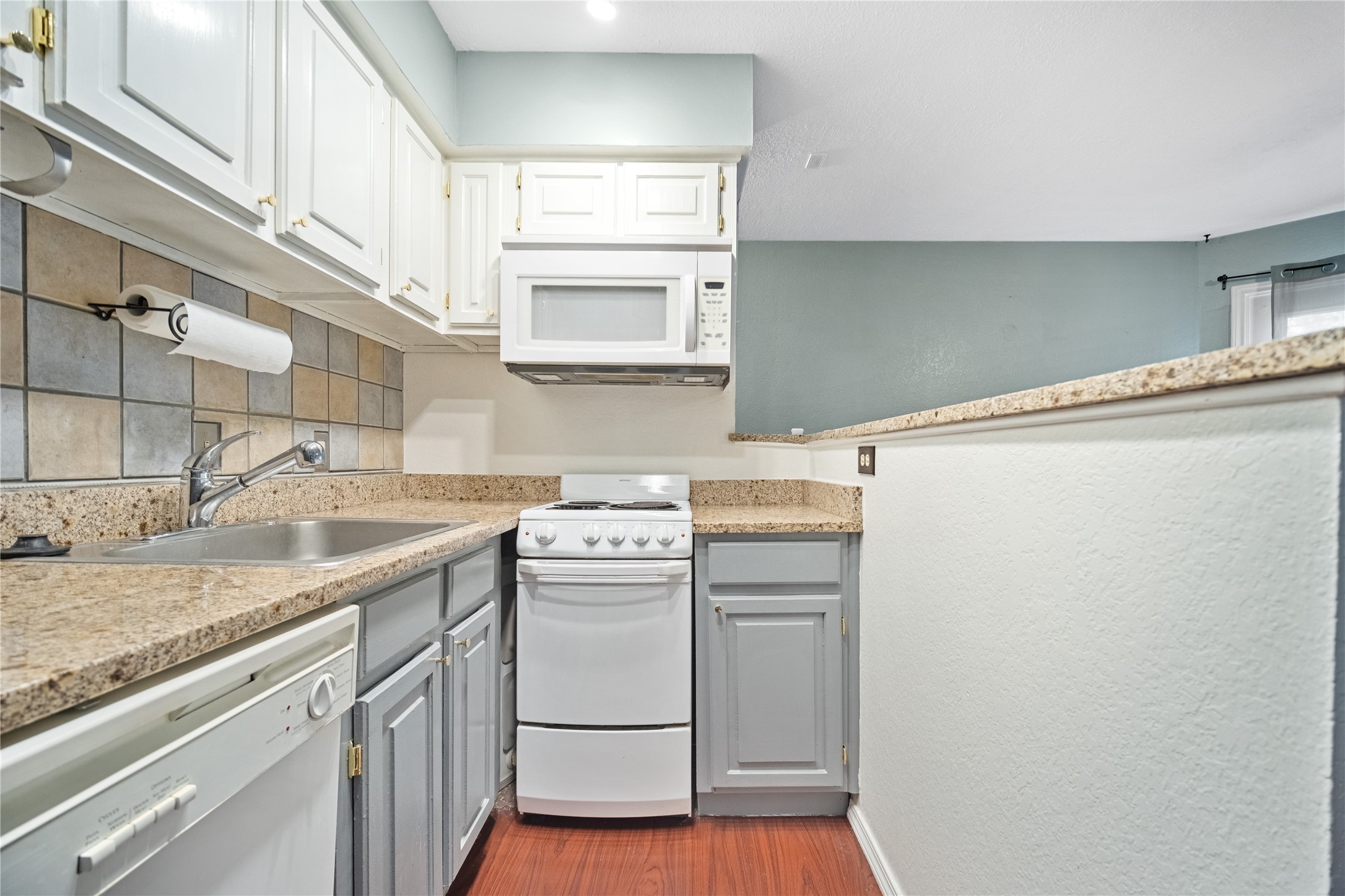 2314 Bamboo Drive Arlington TX 76006