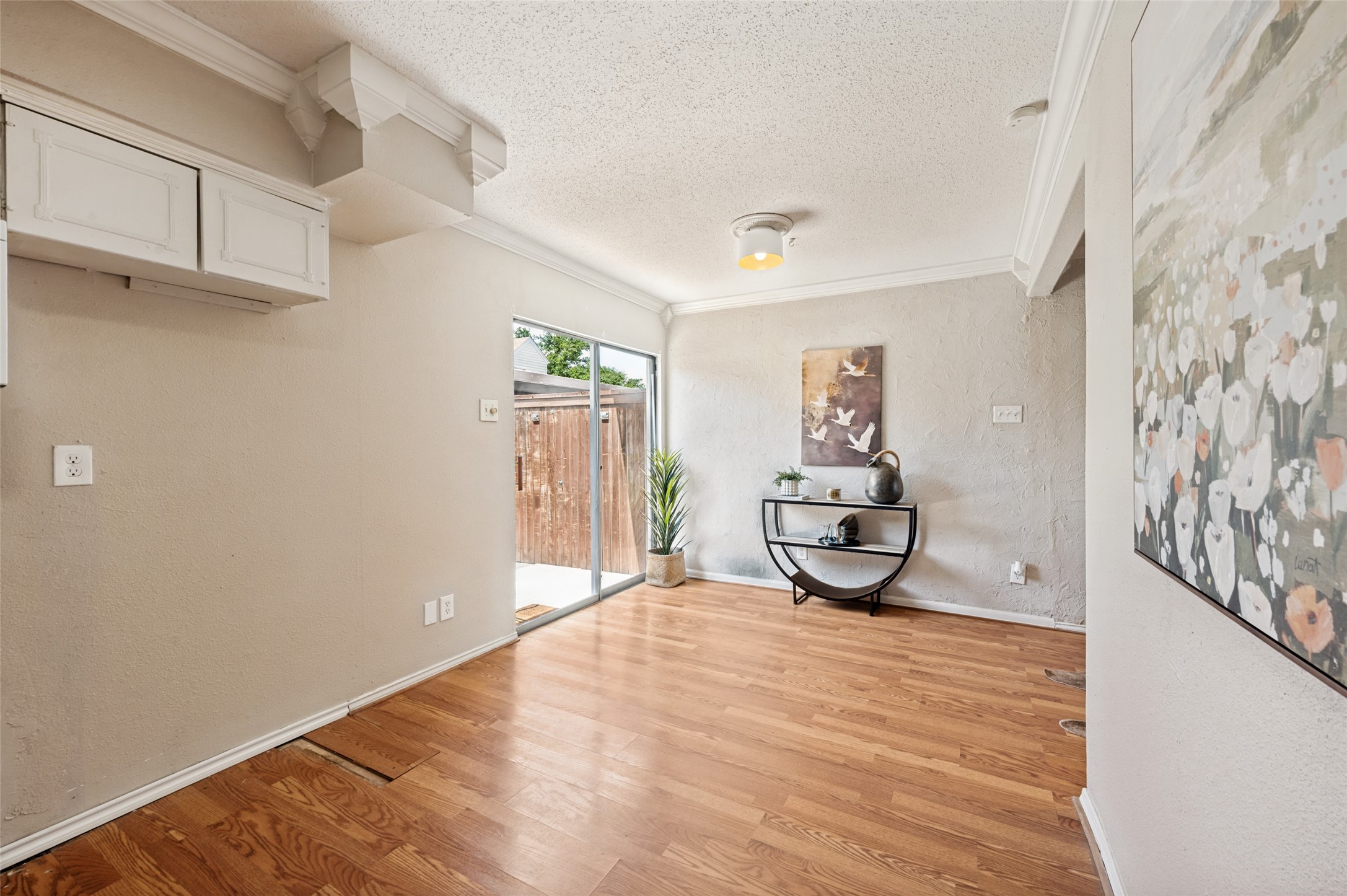 3012 Brockbank Court Dallas TX 75220