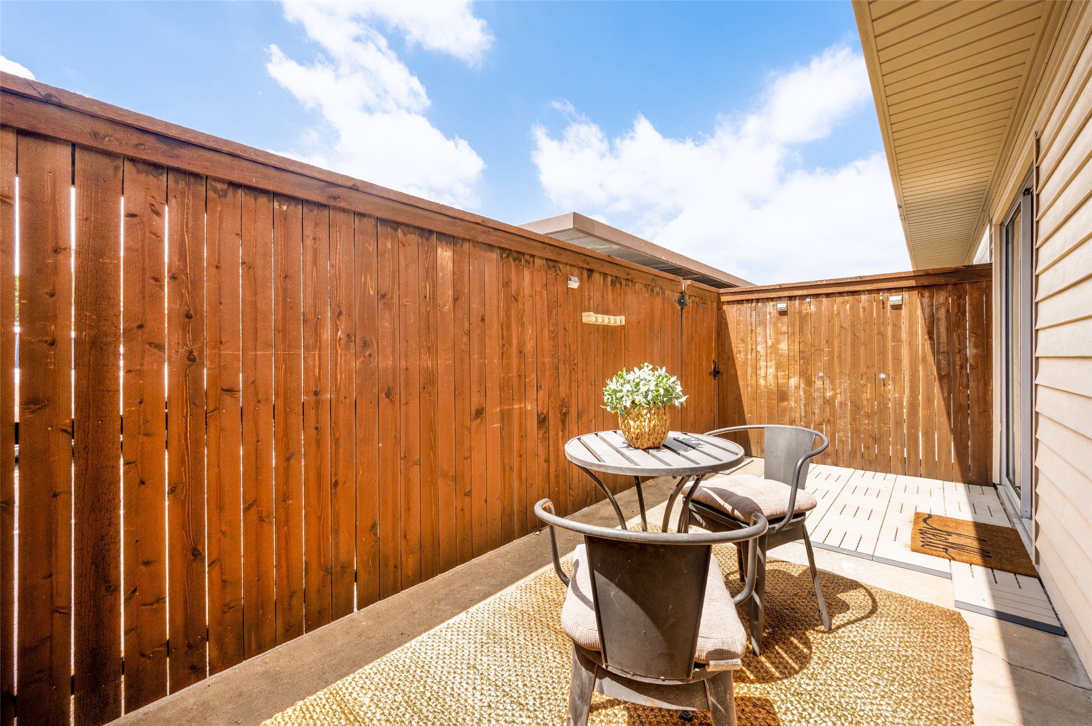3012 Brockbank Court Dallas TX 75220