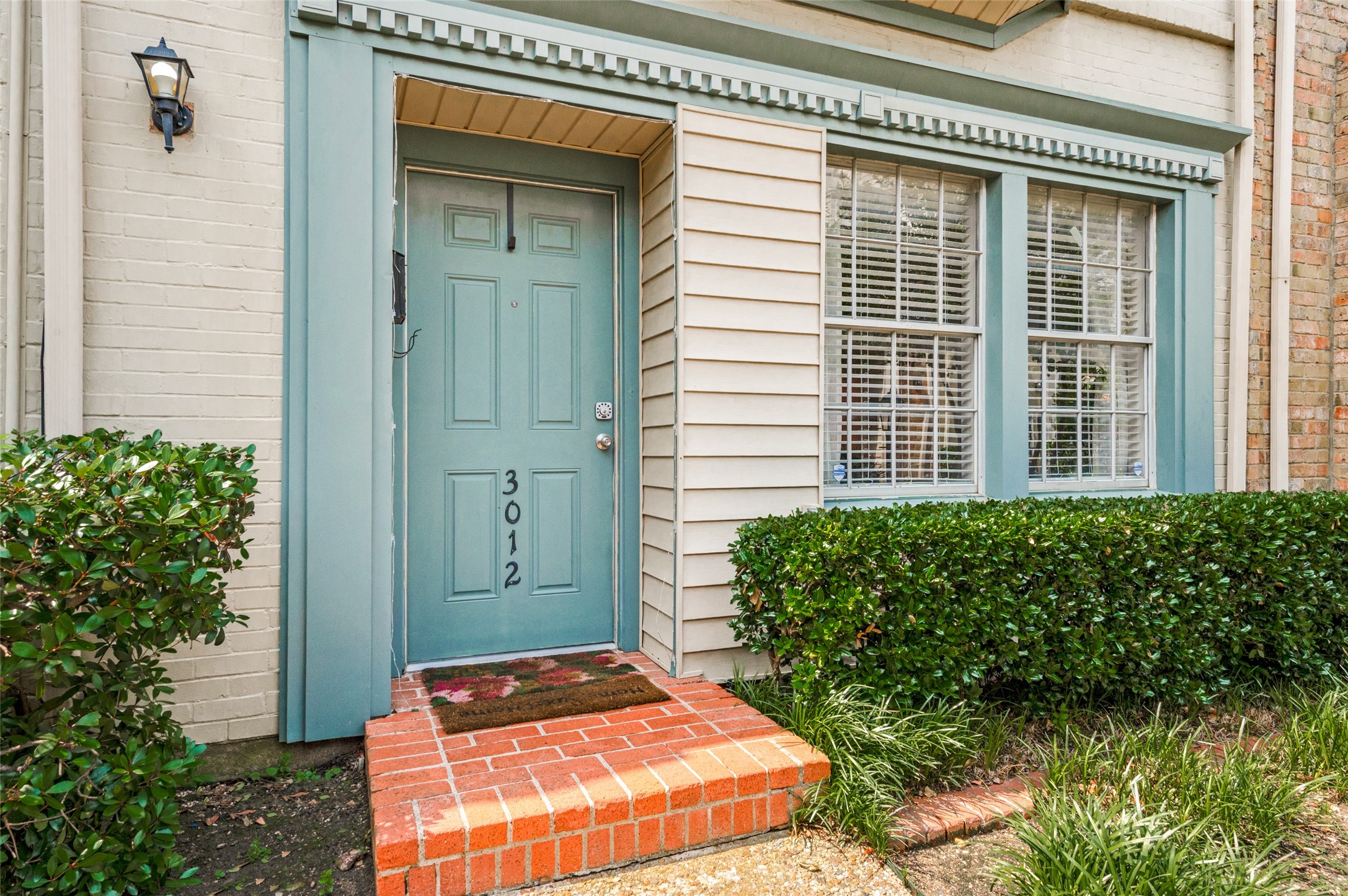 3012 Brockbank Court Dallas TX 75220