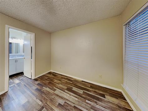 9811 Walnut Street Dallas TX 75243