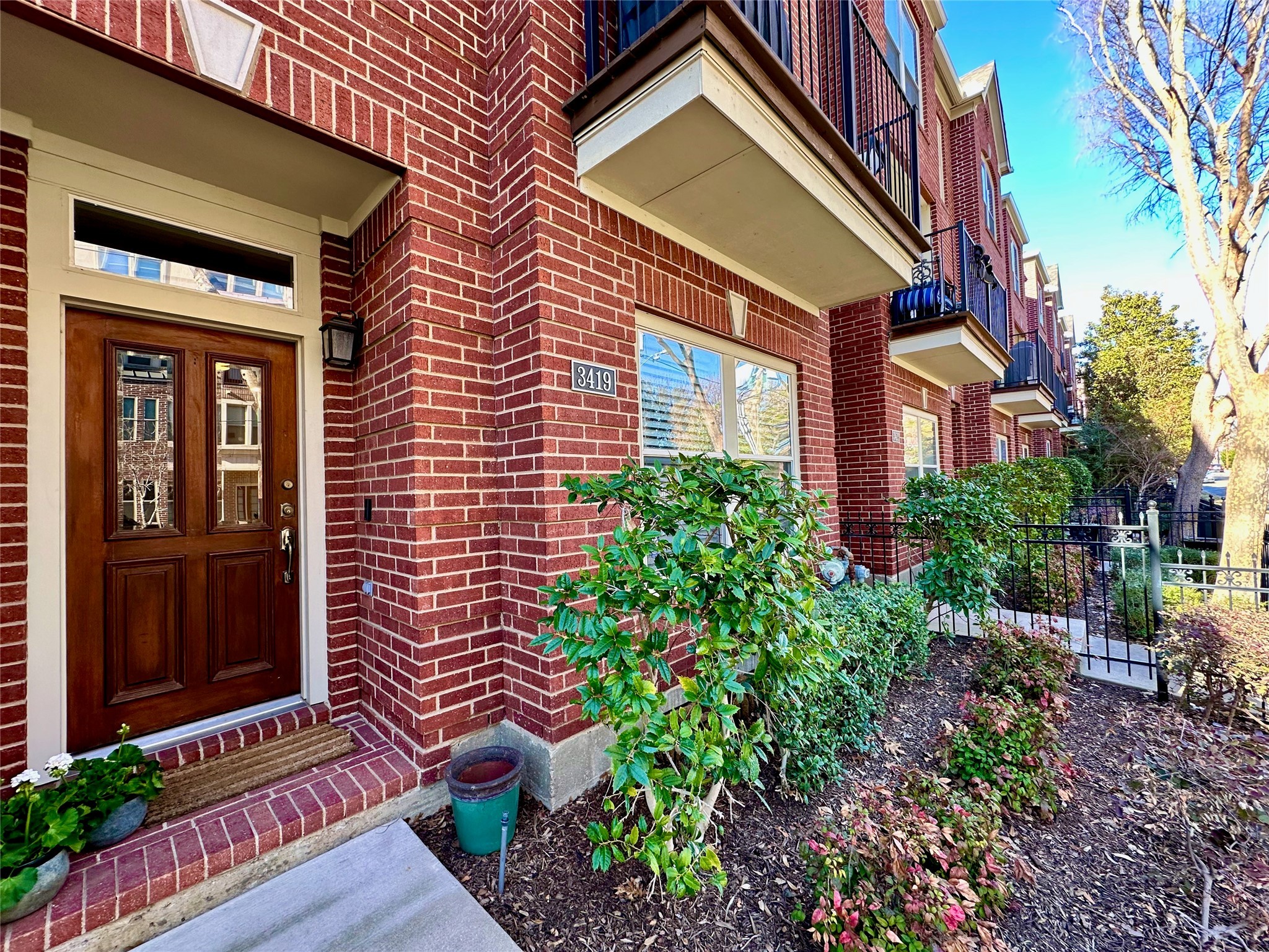 3419 Howell Street Dallas TX 75204