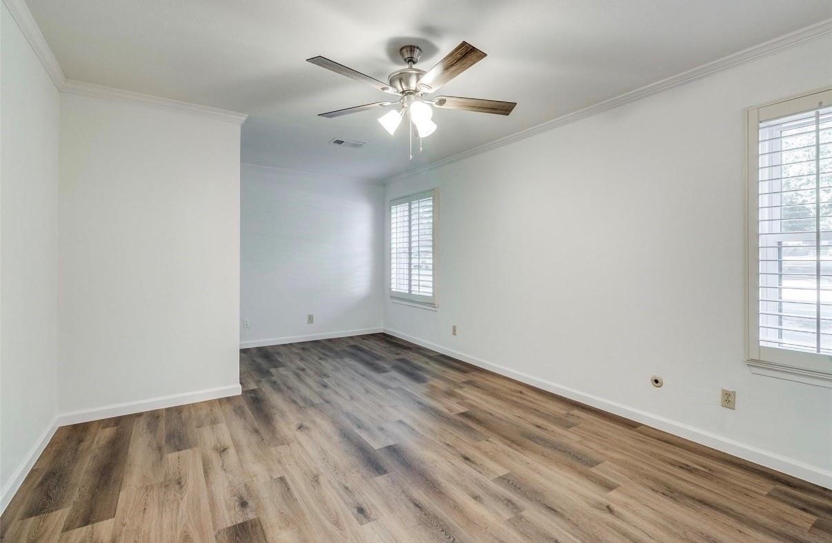 13853 Leinsper Green Street Dallas TX 75240