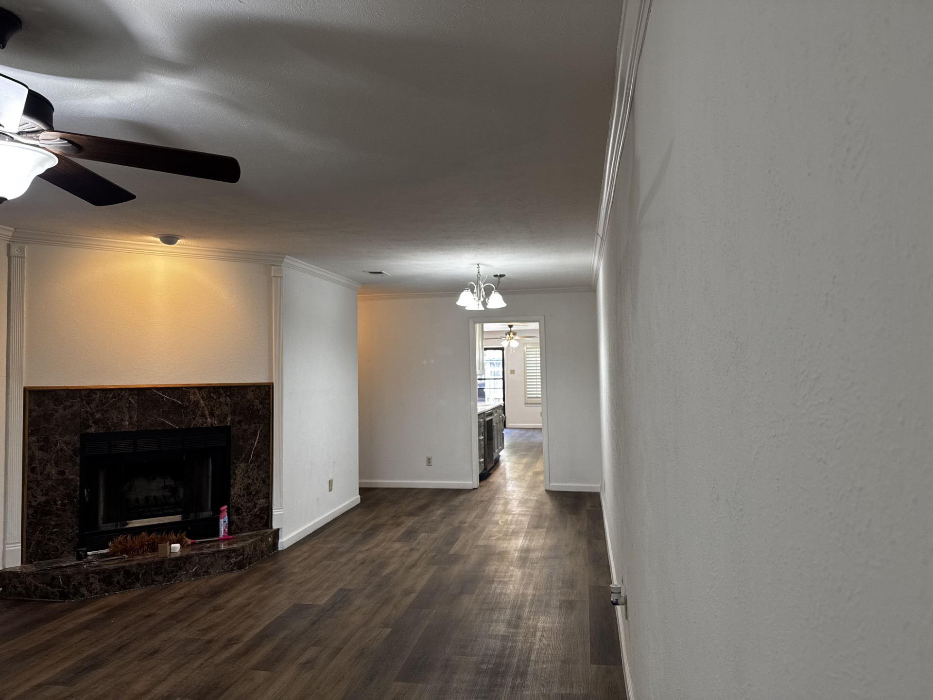 13853 Leinsper Green Street Dallas TX 75240