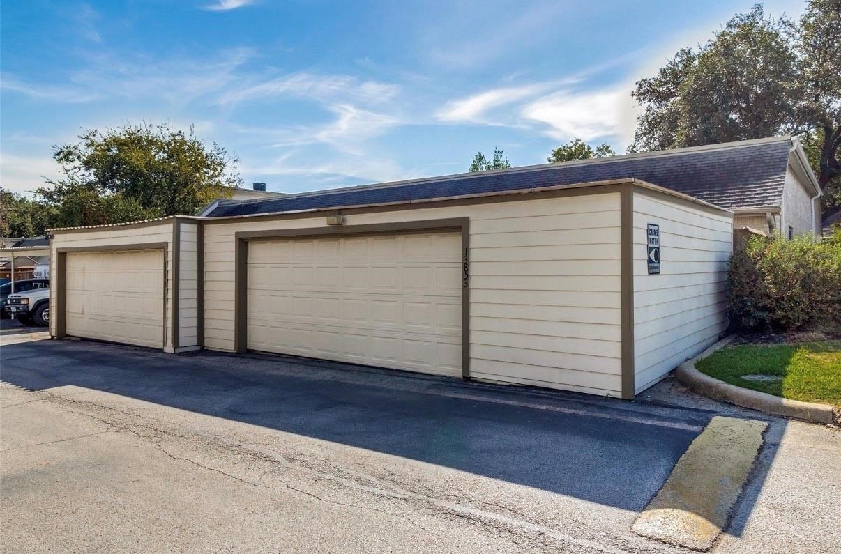 13853 Leinsper Green Street Dallas TX 75240