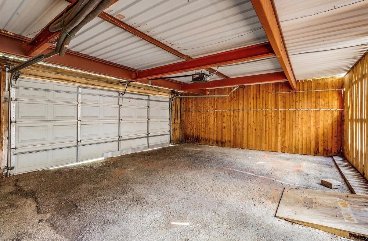 13853 Leinsper Green Street Dallas TX 75240