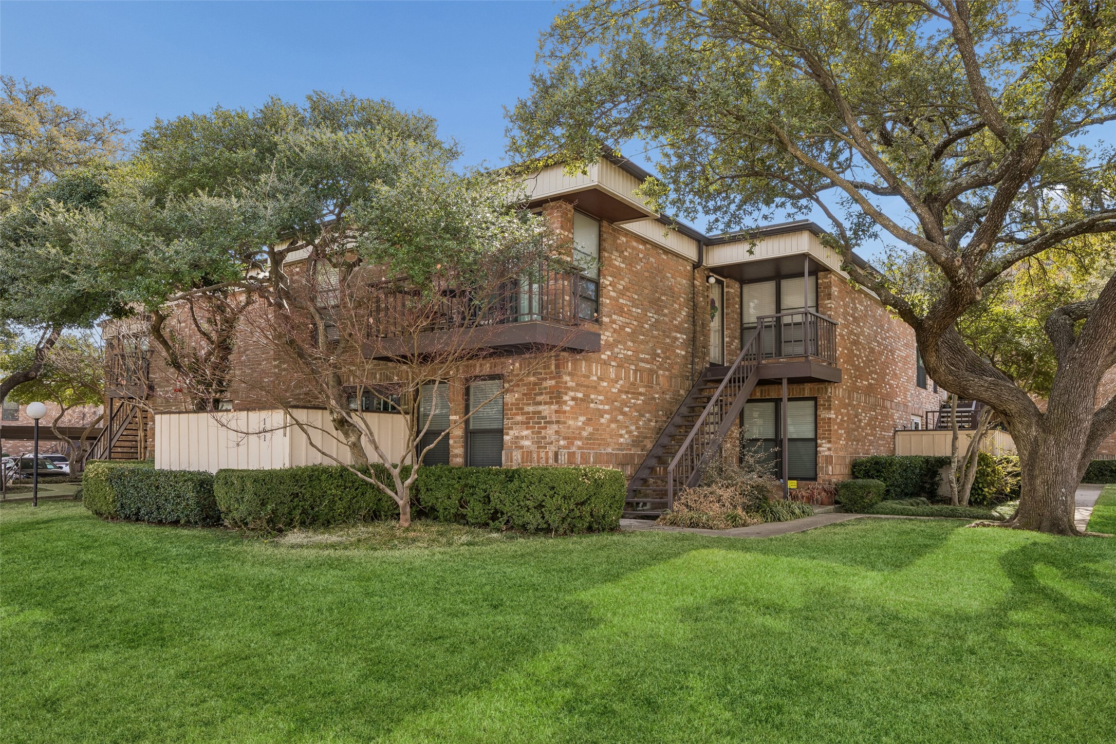 6060 Birchbrook Drive Dallas TX 75206