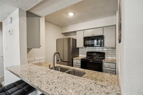 6050 Melody Lane Dallas TX 75231