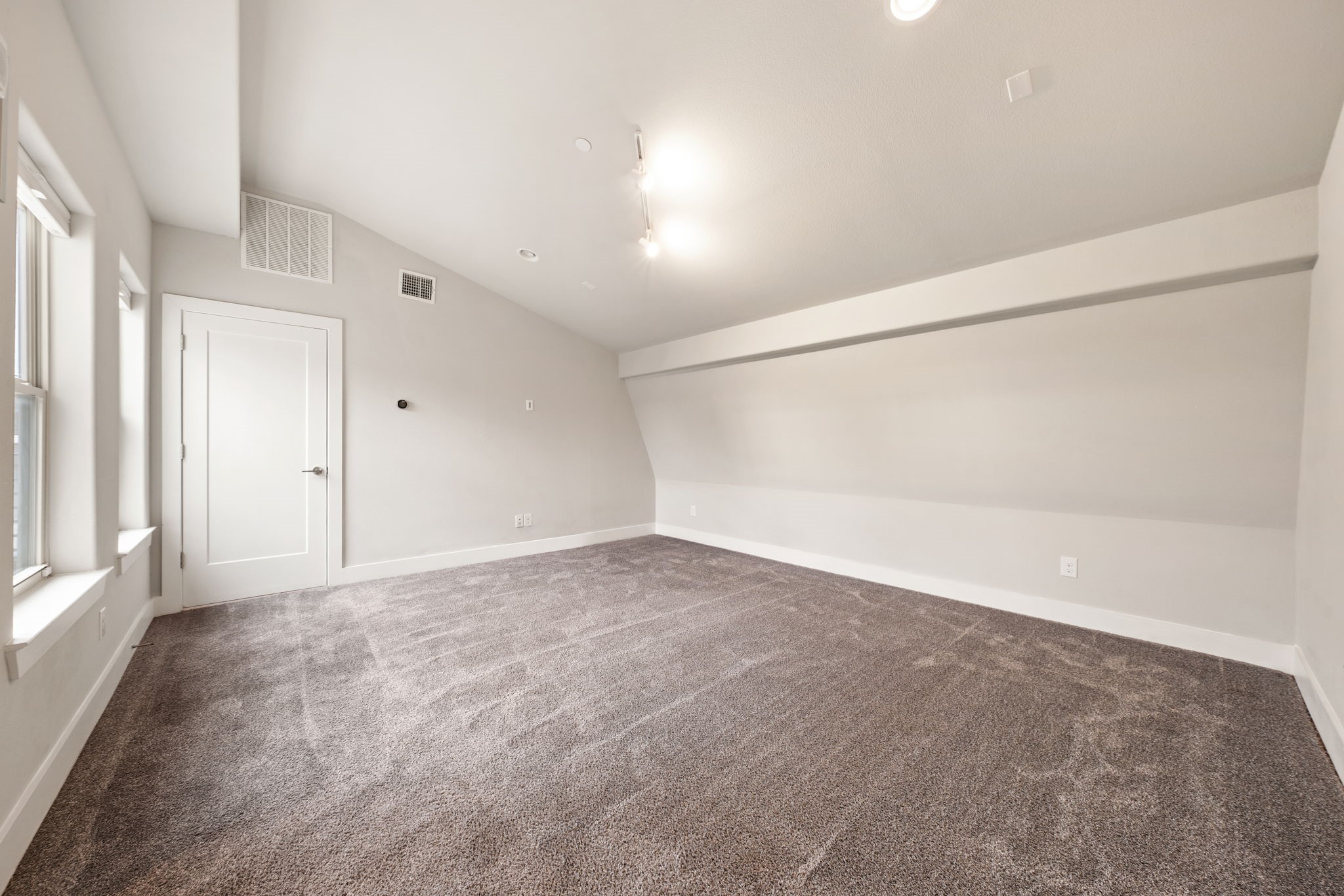5815 Bryan Parkway Dallas TX 75206
