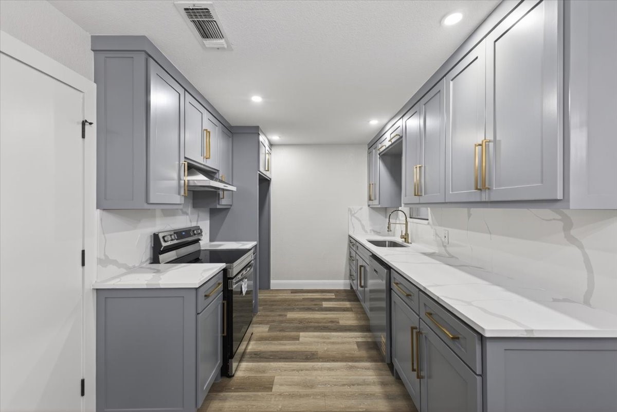 4325 Richard Street Forest Hill TX 76119