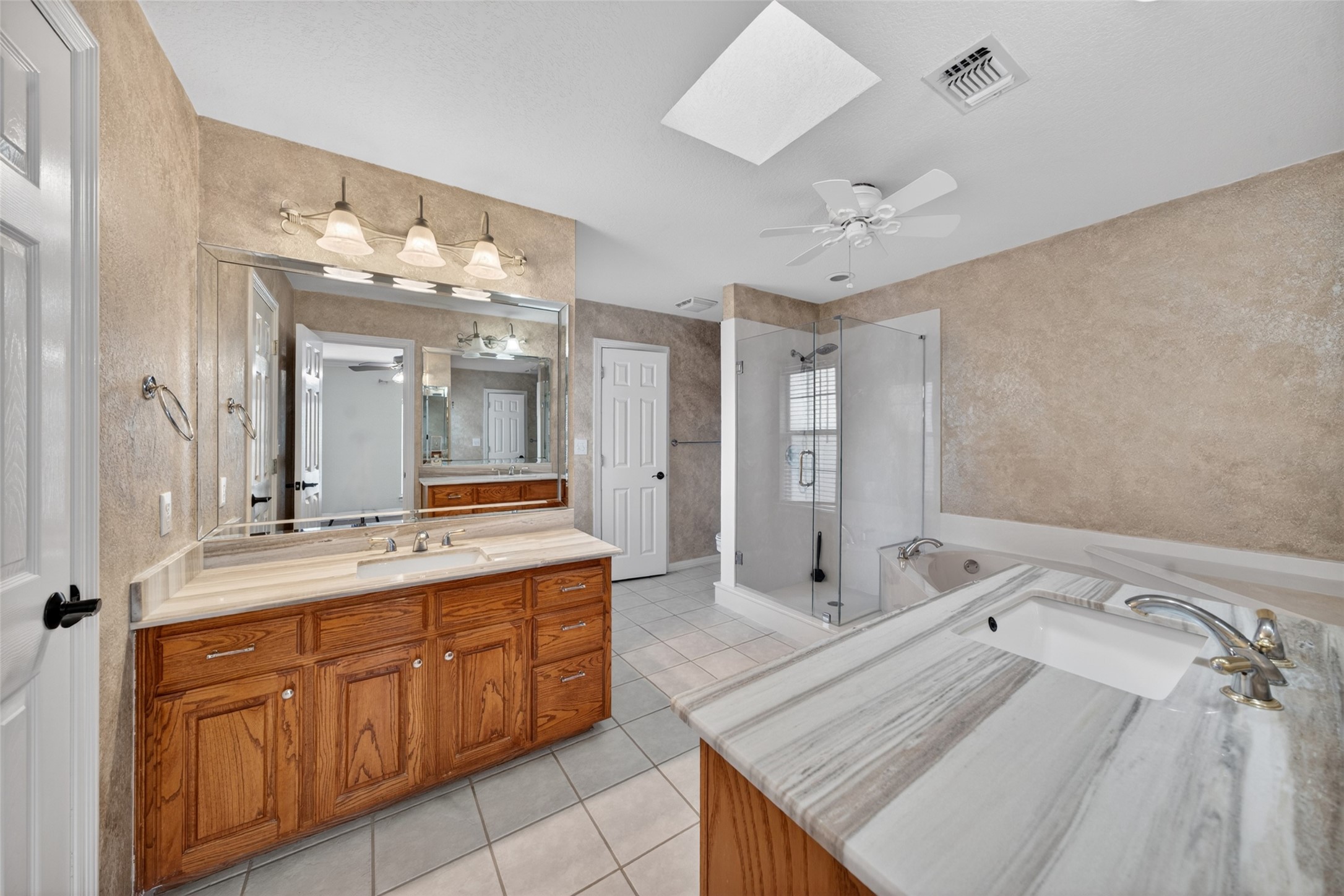 620 Belle Place Fort Worth TX 76107