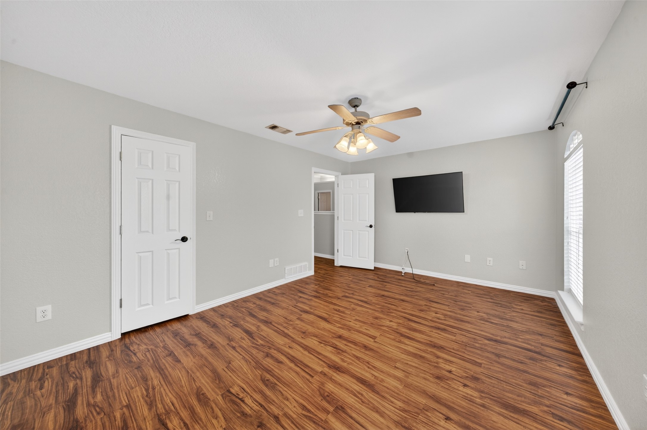 620 Belle Place Fort Worth TX 76107