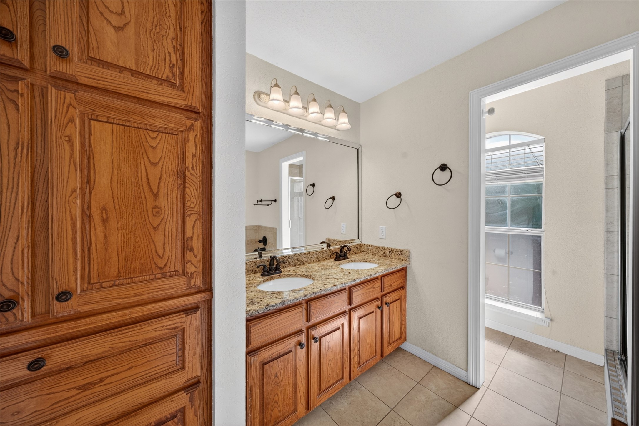 620 Belle Place Fort Worth TX 76107