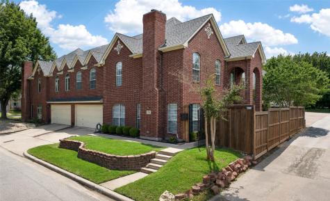 620 Belle Place Fort Worth TX 76107