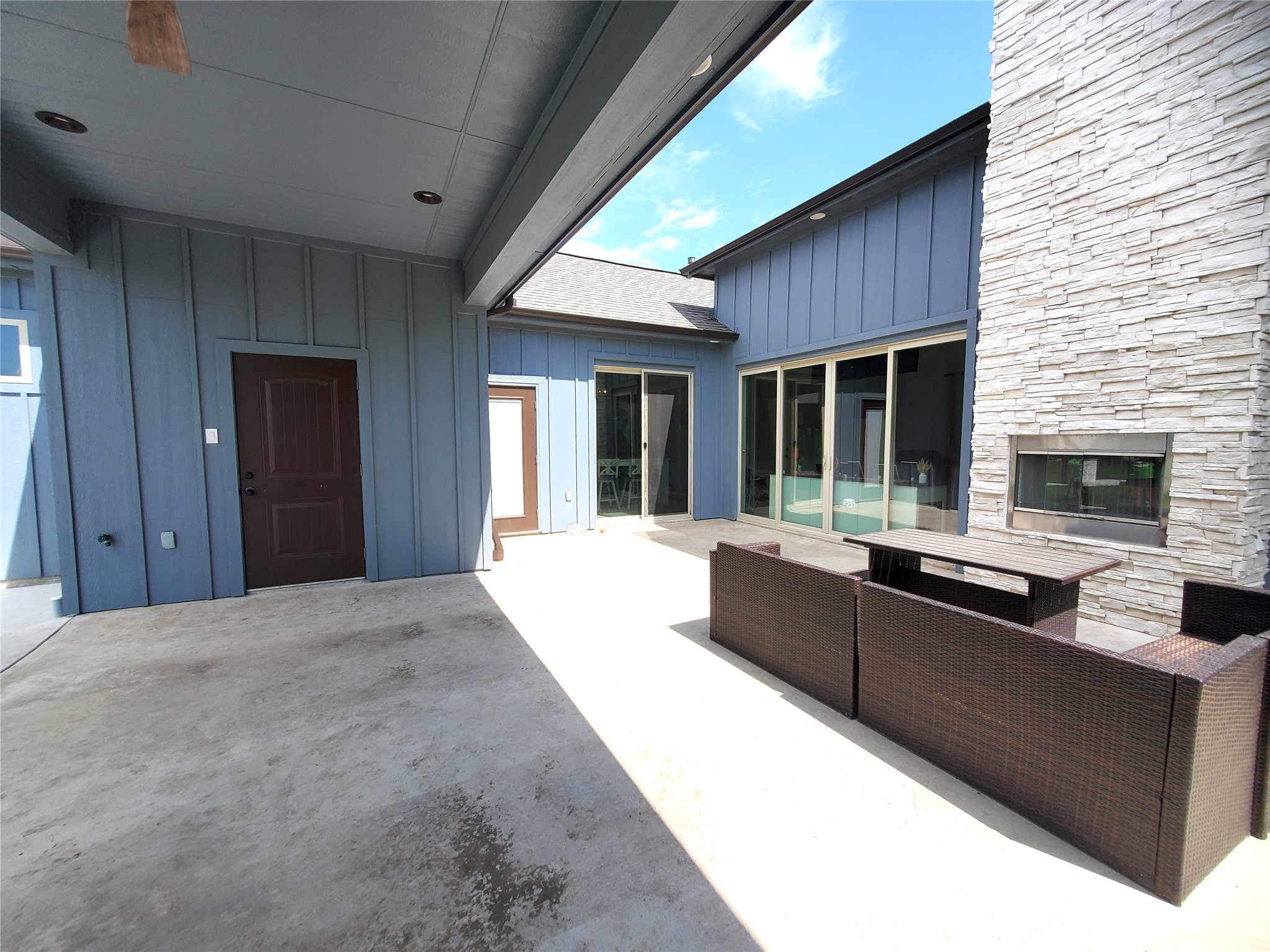 291 County Road 4833 Leonard TX 75452