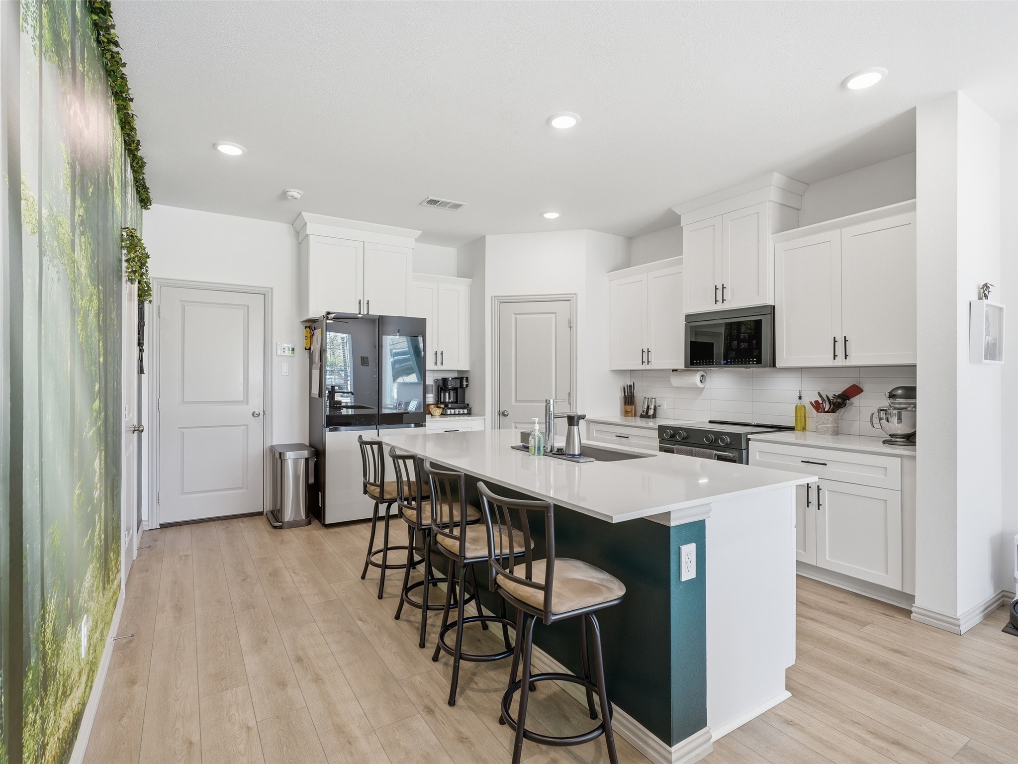 5368 Cornerstone Street Haltom City TX 76117