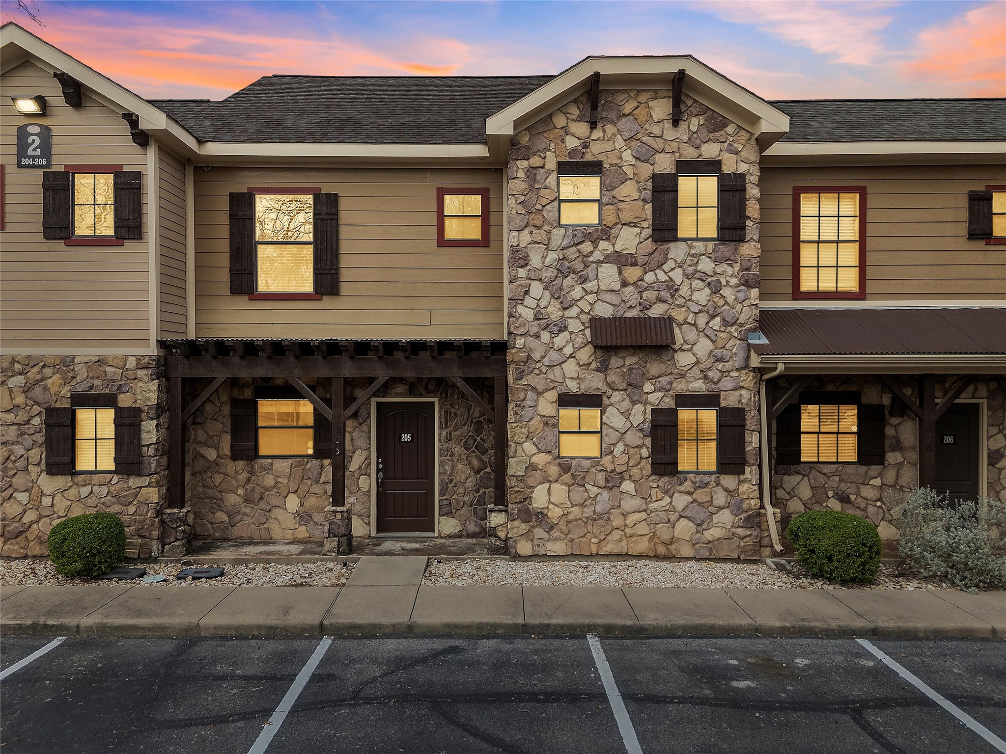 2410 S 2nd Street Waco TX 76706