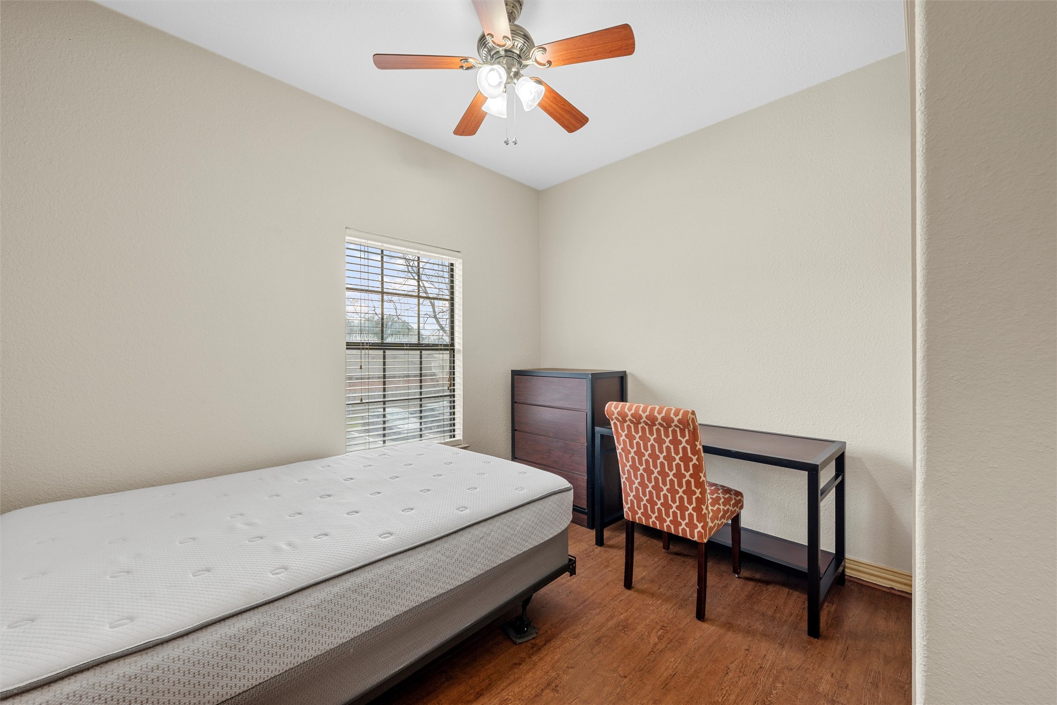 2410 S 2nd Street Waco TX 76706