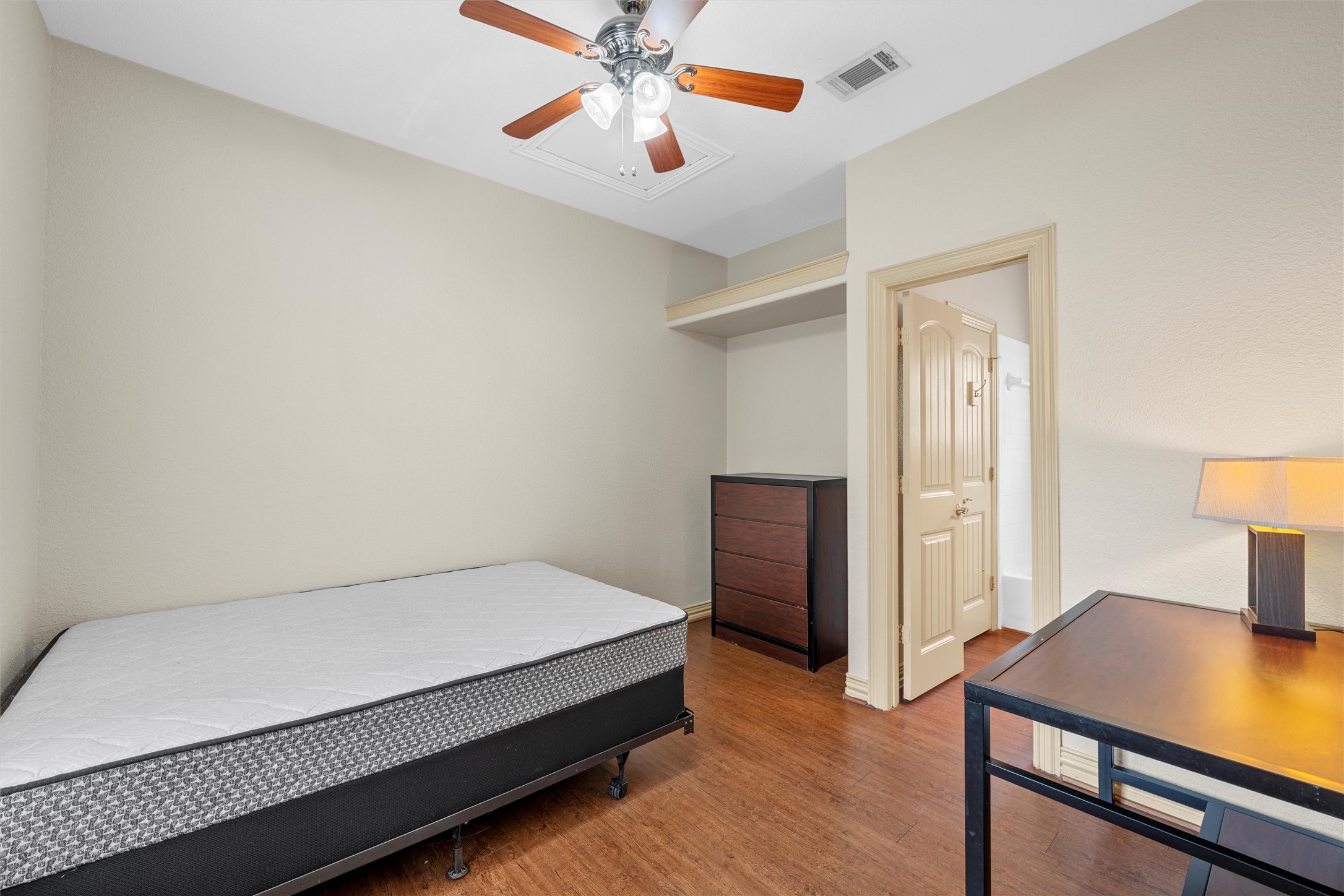 2410 S 2nd Street Waco TX 76706