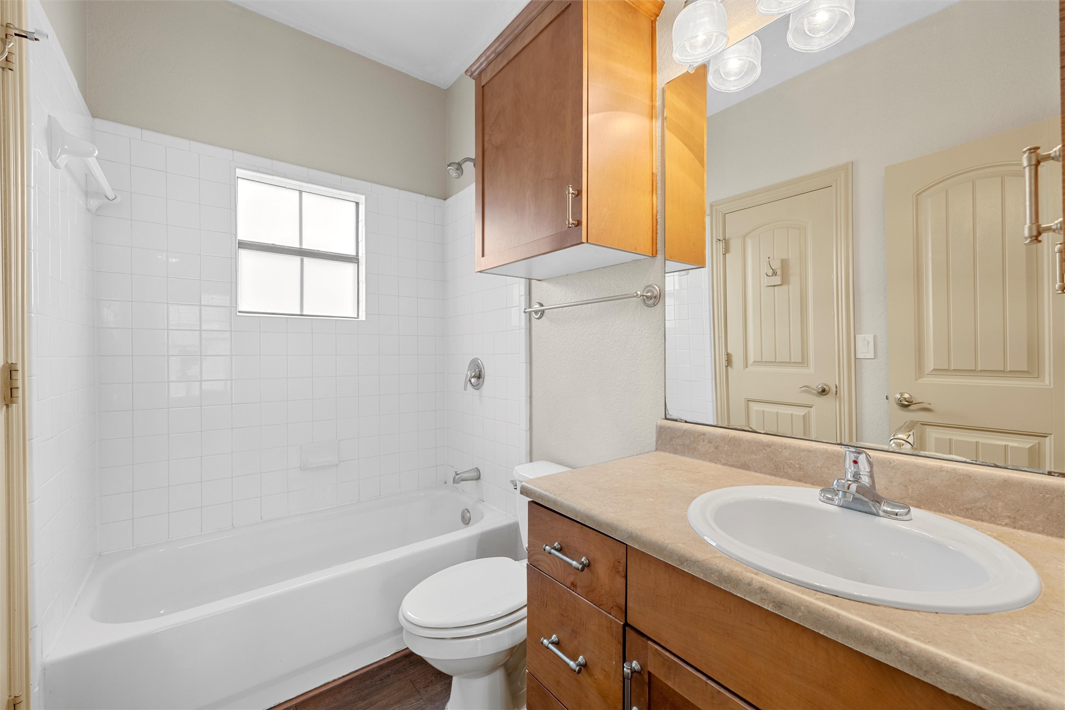 2410 S 2nd Street Waco TX 76706