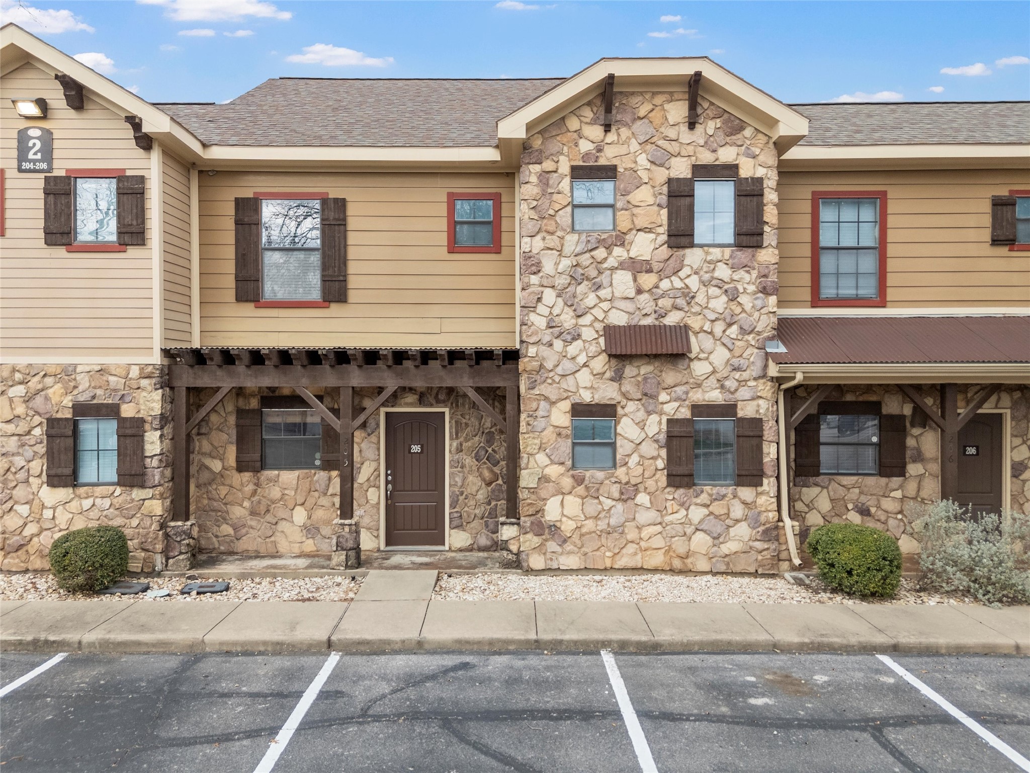 2410 S 2nd Street Waco TX 76706