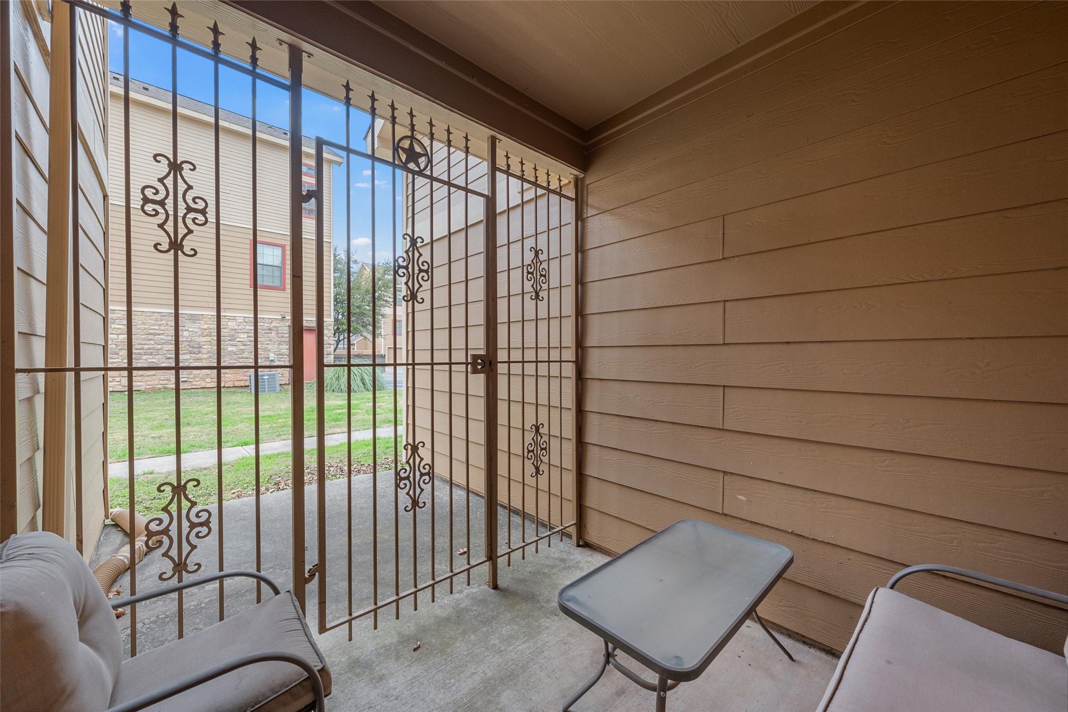2410 S 2nd Street Waco TX 76706