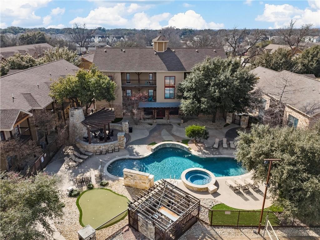 2410 S 2nd Street Waco TX 76706