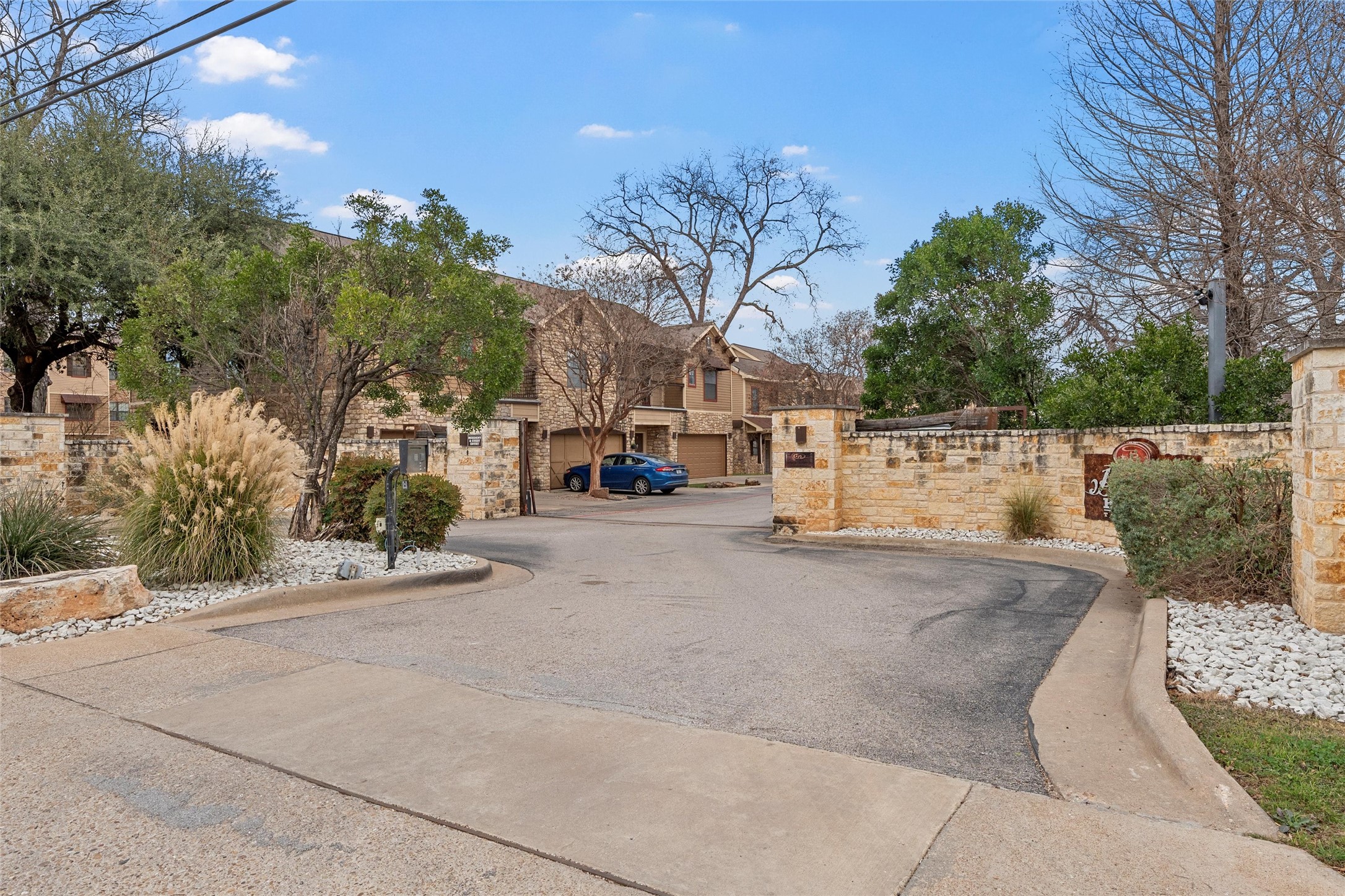 2410 S 2nd Street Waco TX 76706