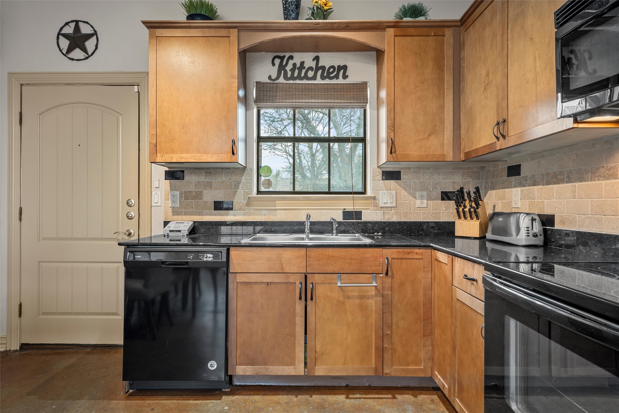 2410 S 2nd Street Waco TX 76706