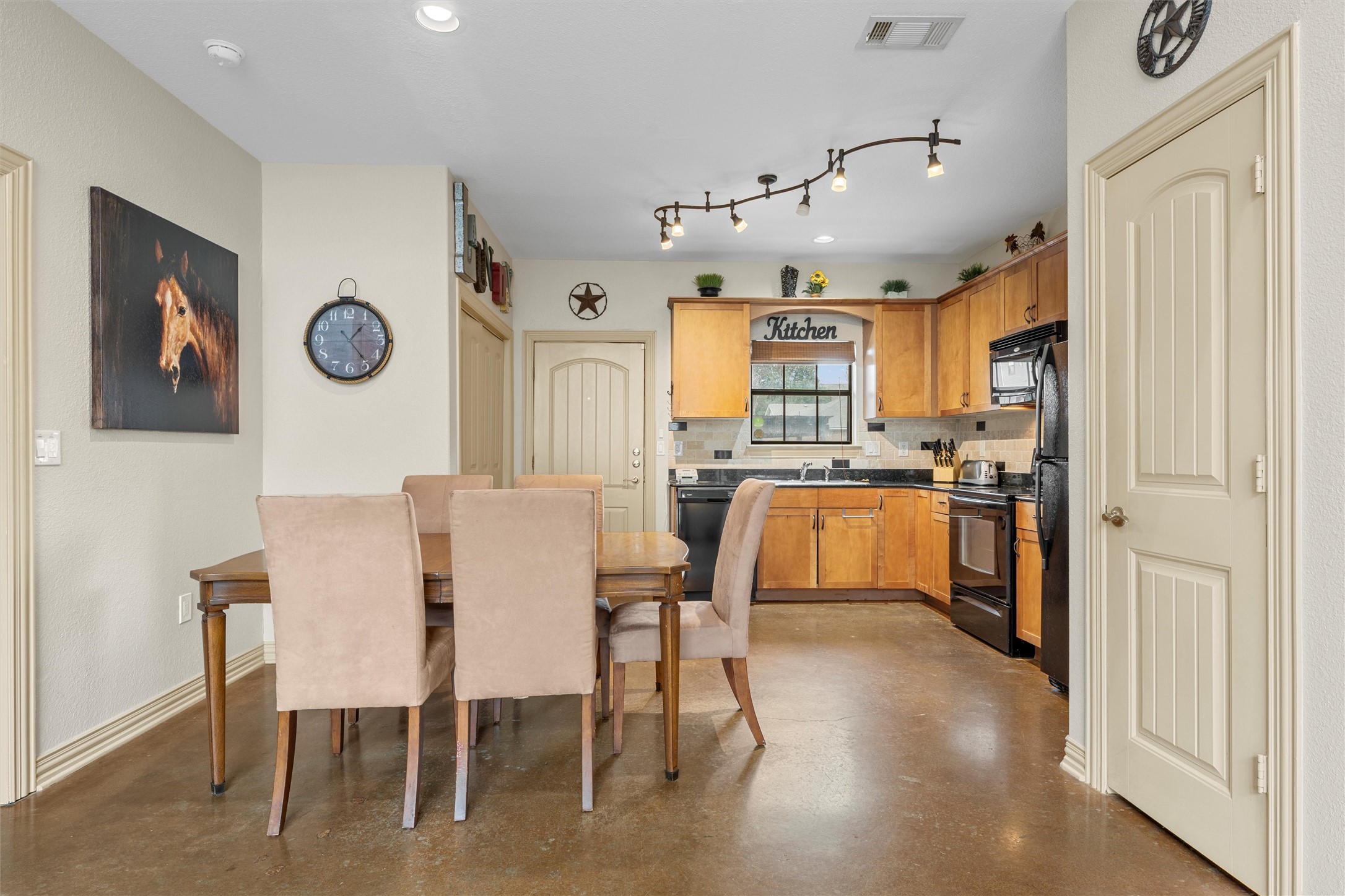 2410 S 2nd Street Waco TX 76706