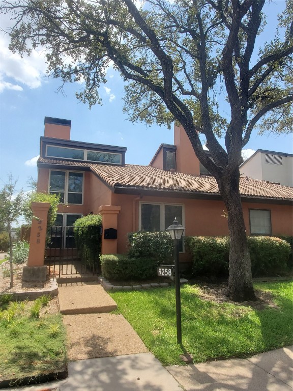 9258 Emberglow Lane Dallas TX 75243