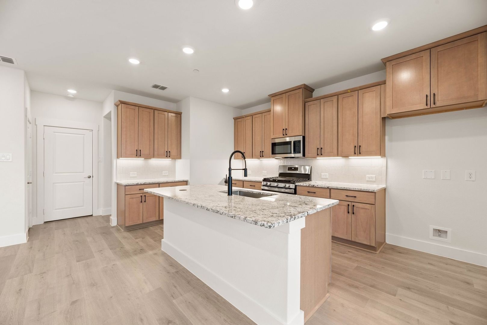 2636 Red Tailed Hawk Lane Mckinney TX 75071