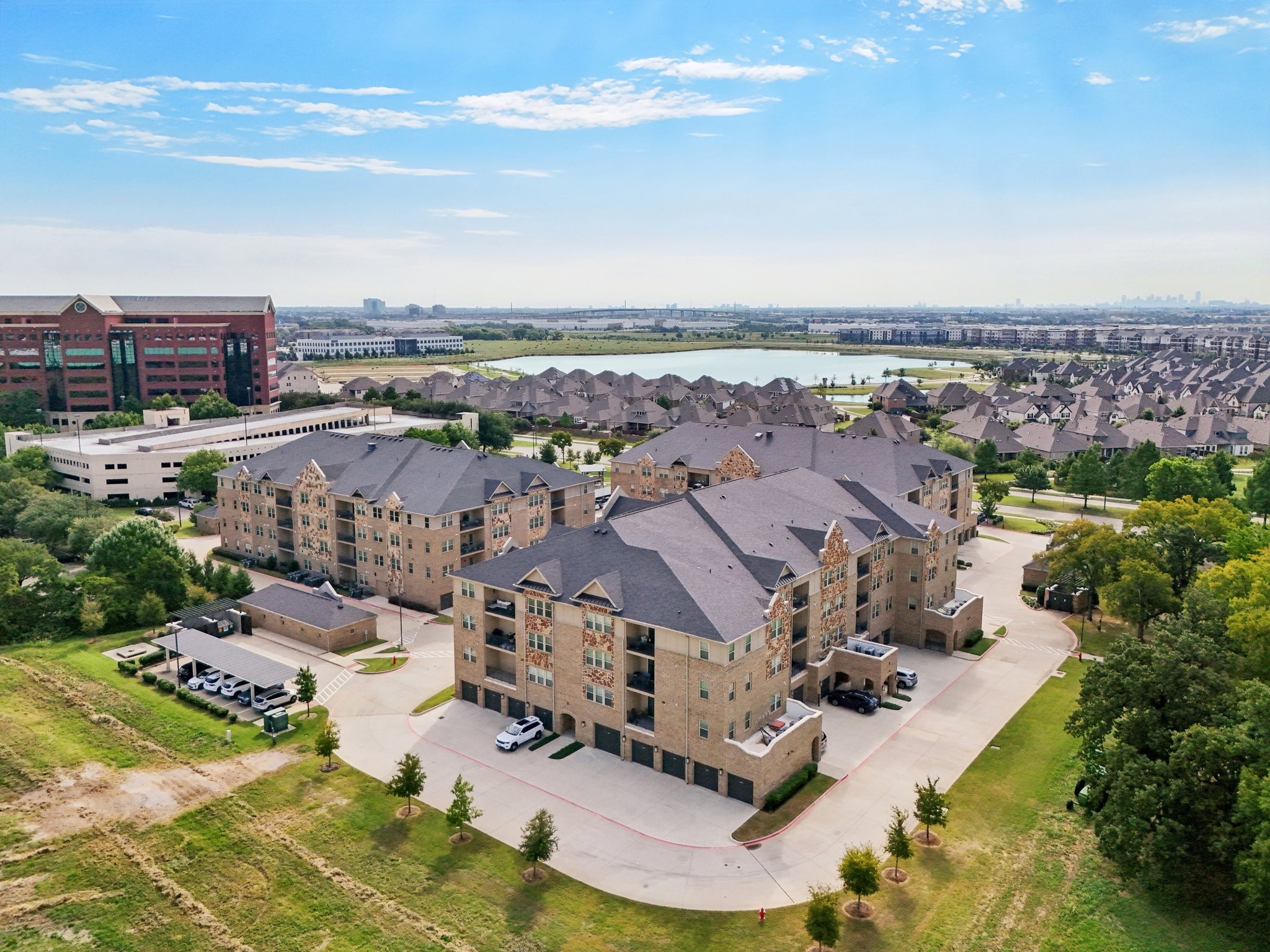 1735 Wittington Place Farmers Branch TX 75234