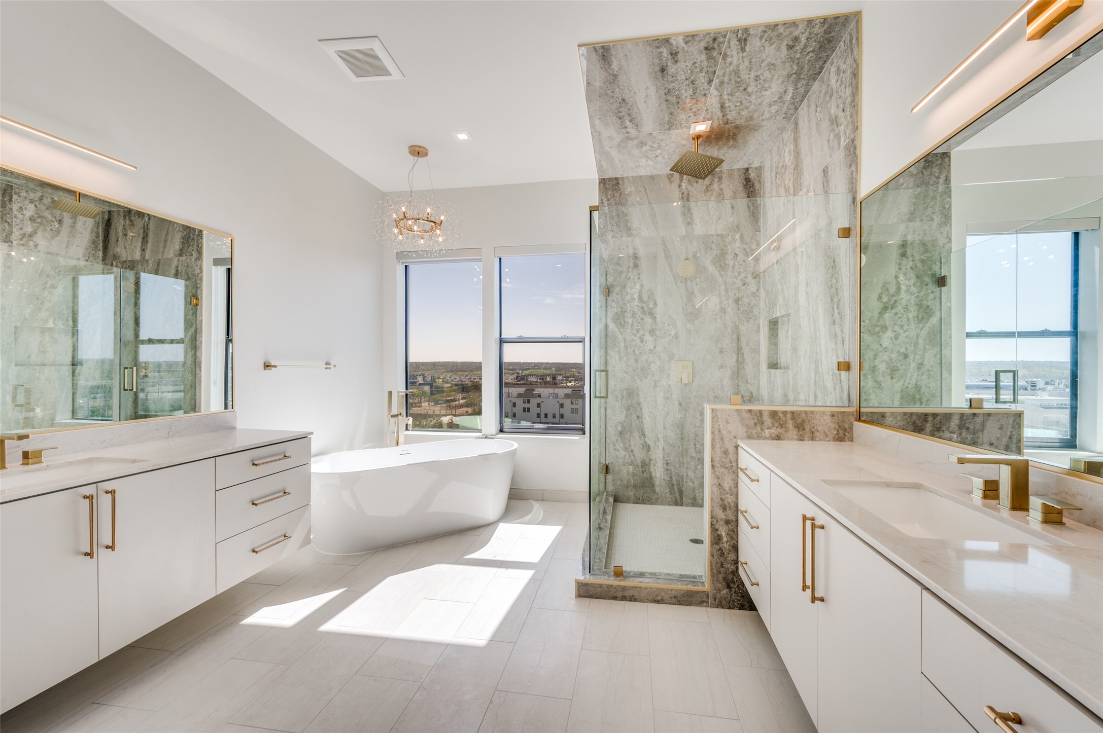 1900 S Ervay Street Dallas TX 75215