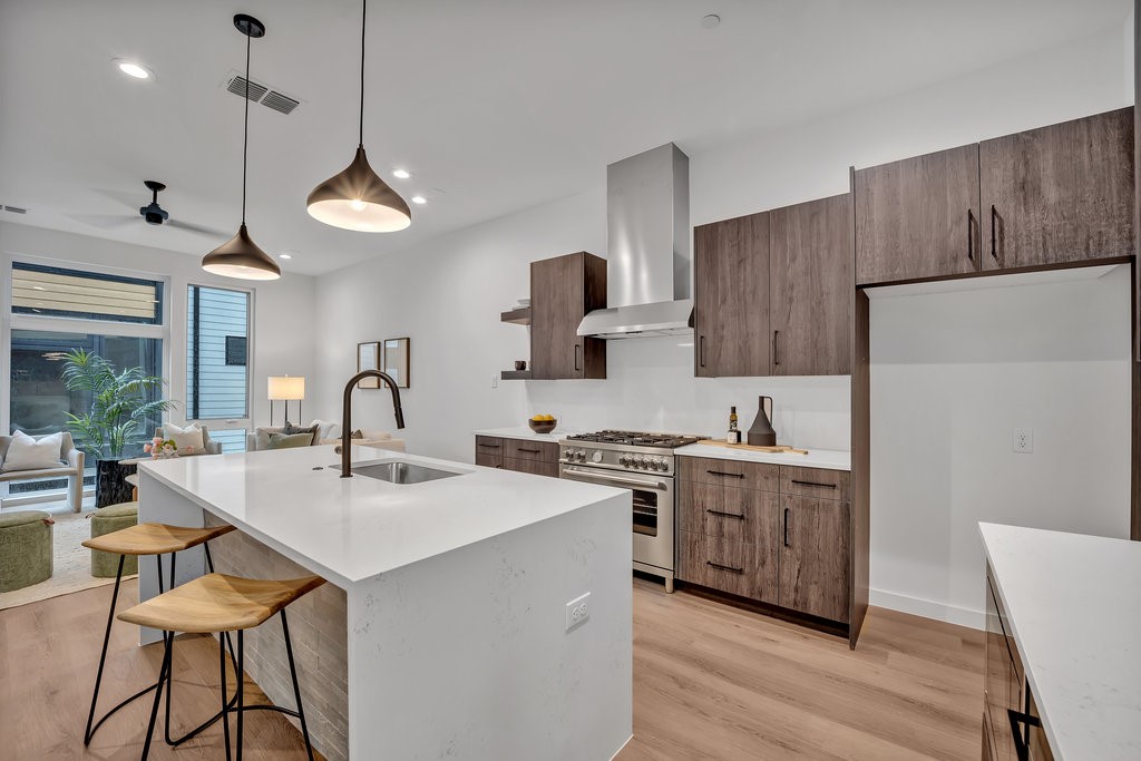 3612 San Jacinto Dallas TX 75204