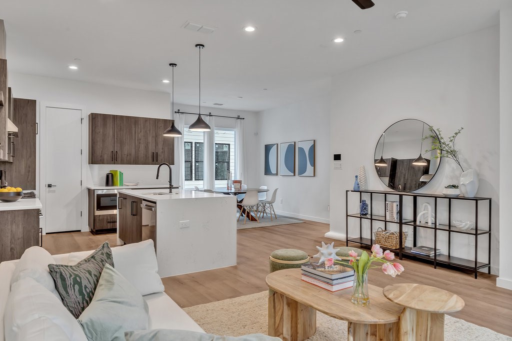 3612 San Jacinto Dallas TX 75204