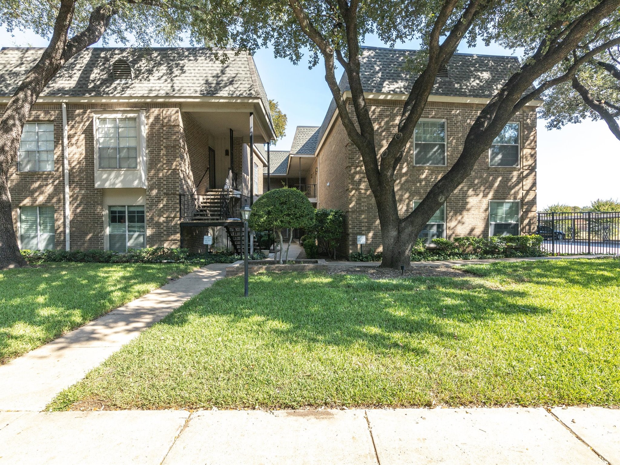 4420 Harlanwood Drive Fort Worth TX 76109