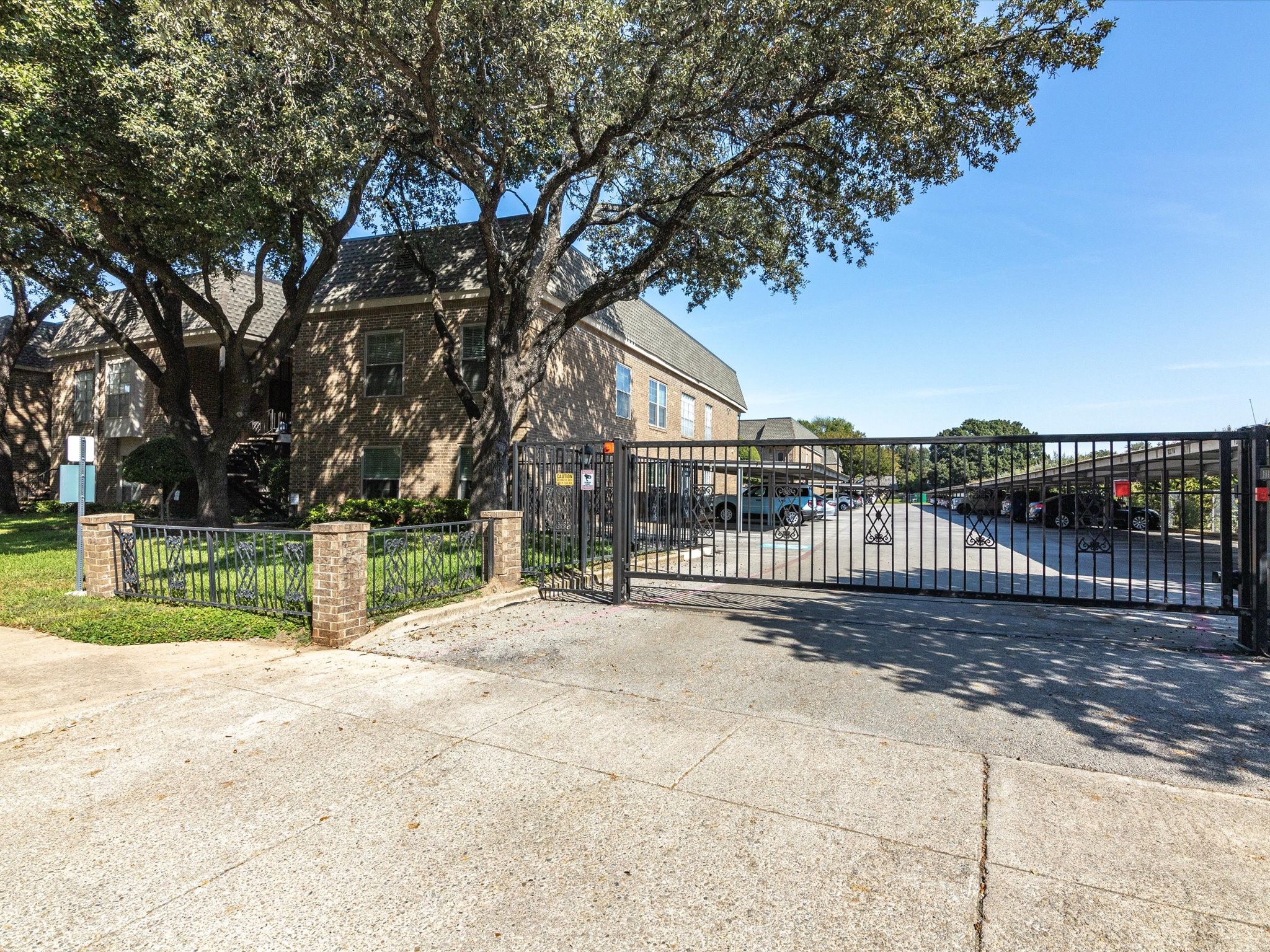 4420 Harlanwood Drive Fort Worth TX 76109