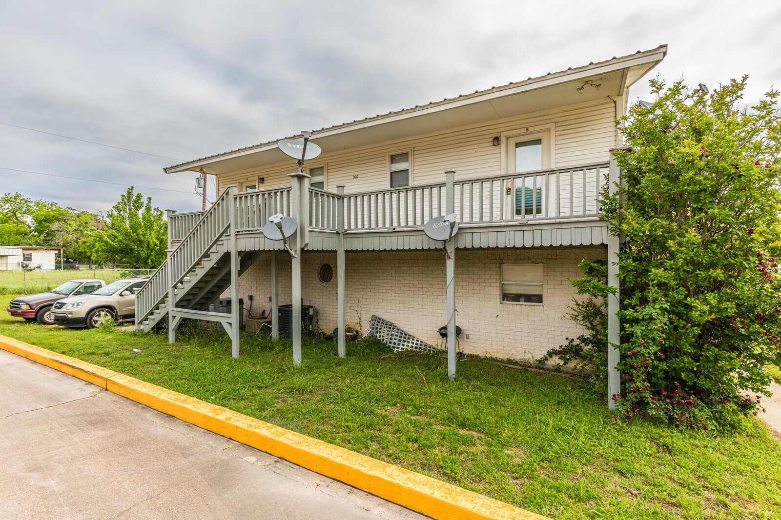 520 Liveoak Street Meridian TX 76634
