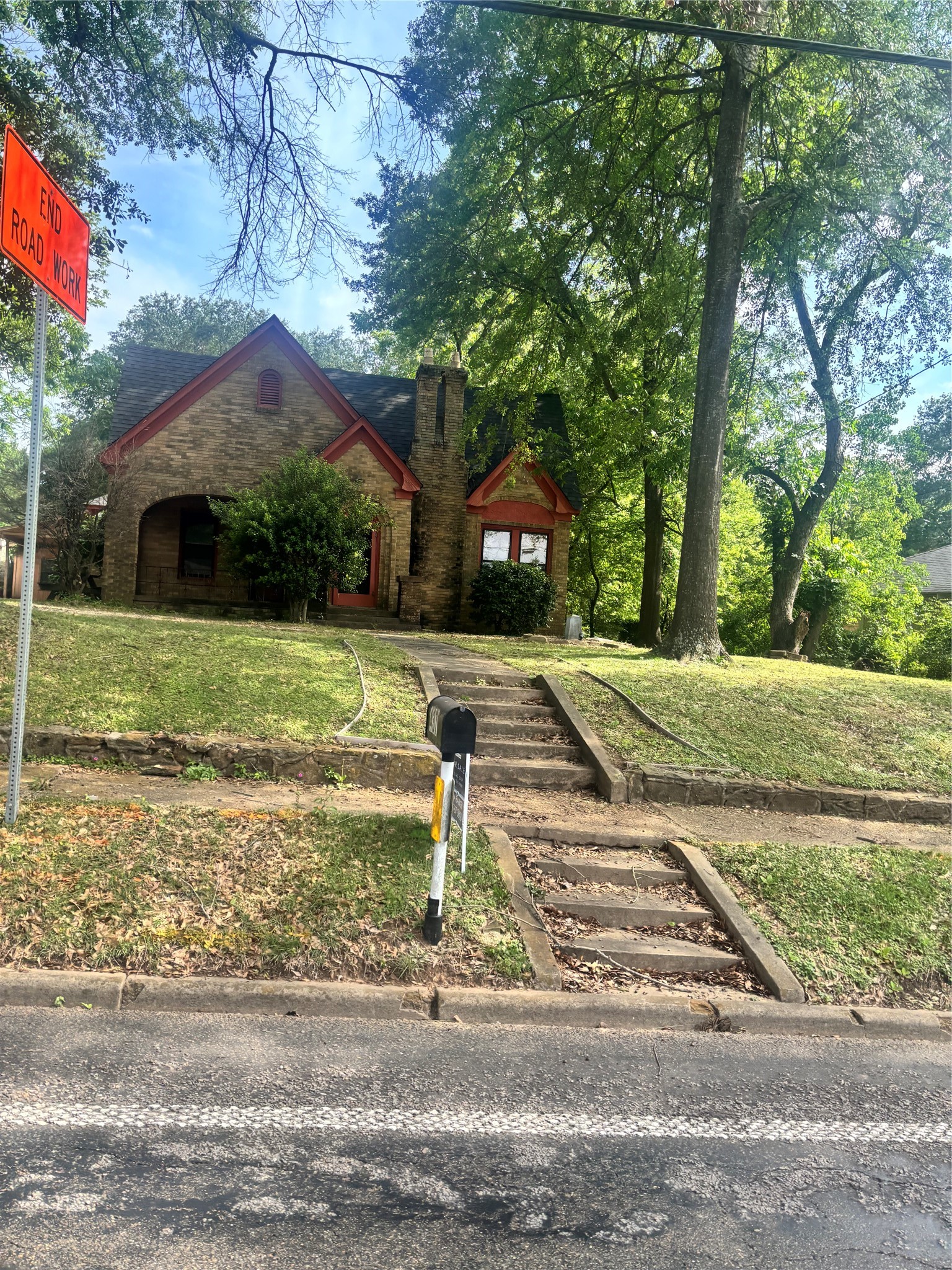 437 Jeffersons Street Pittsburg TX 75686