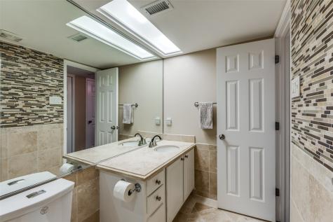 10201 Regal Oaks Drive Dallas TX 75230