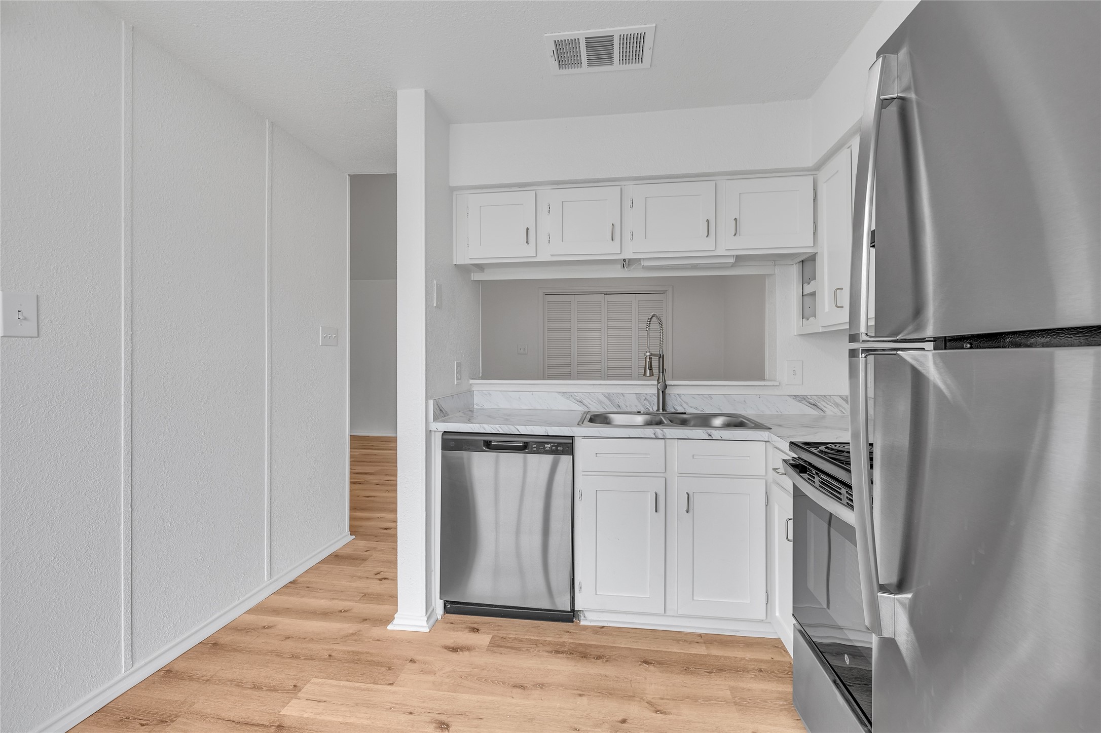 6026 Stoneybrook Drive Fort Worth TX 76112