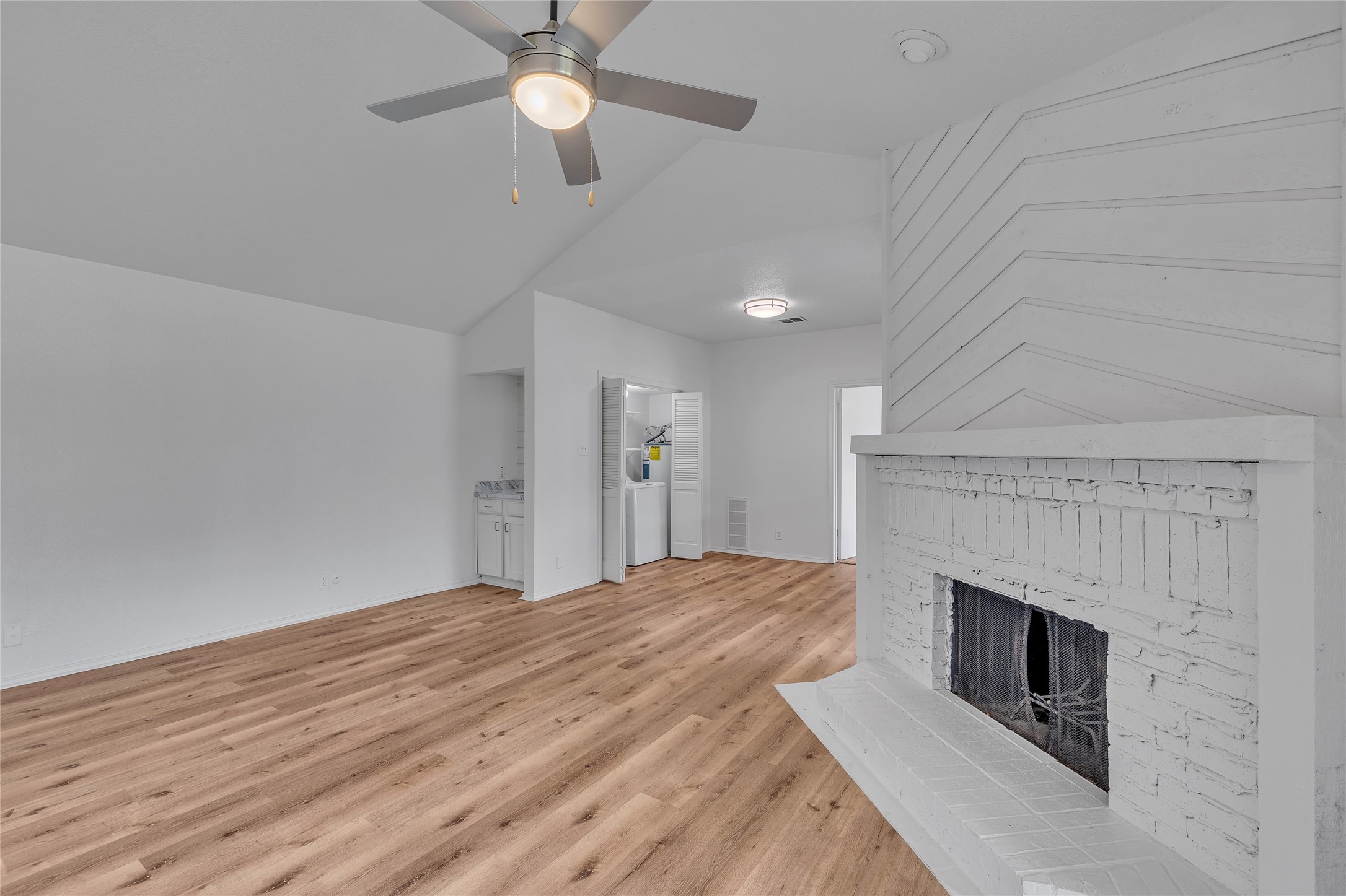 6026 Stoneybrook Drive Fort Worth TX 76112