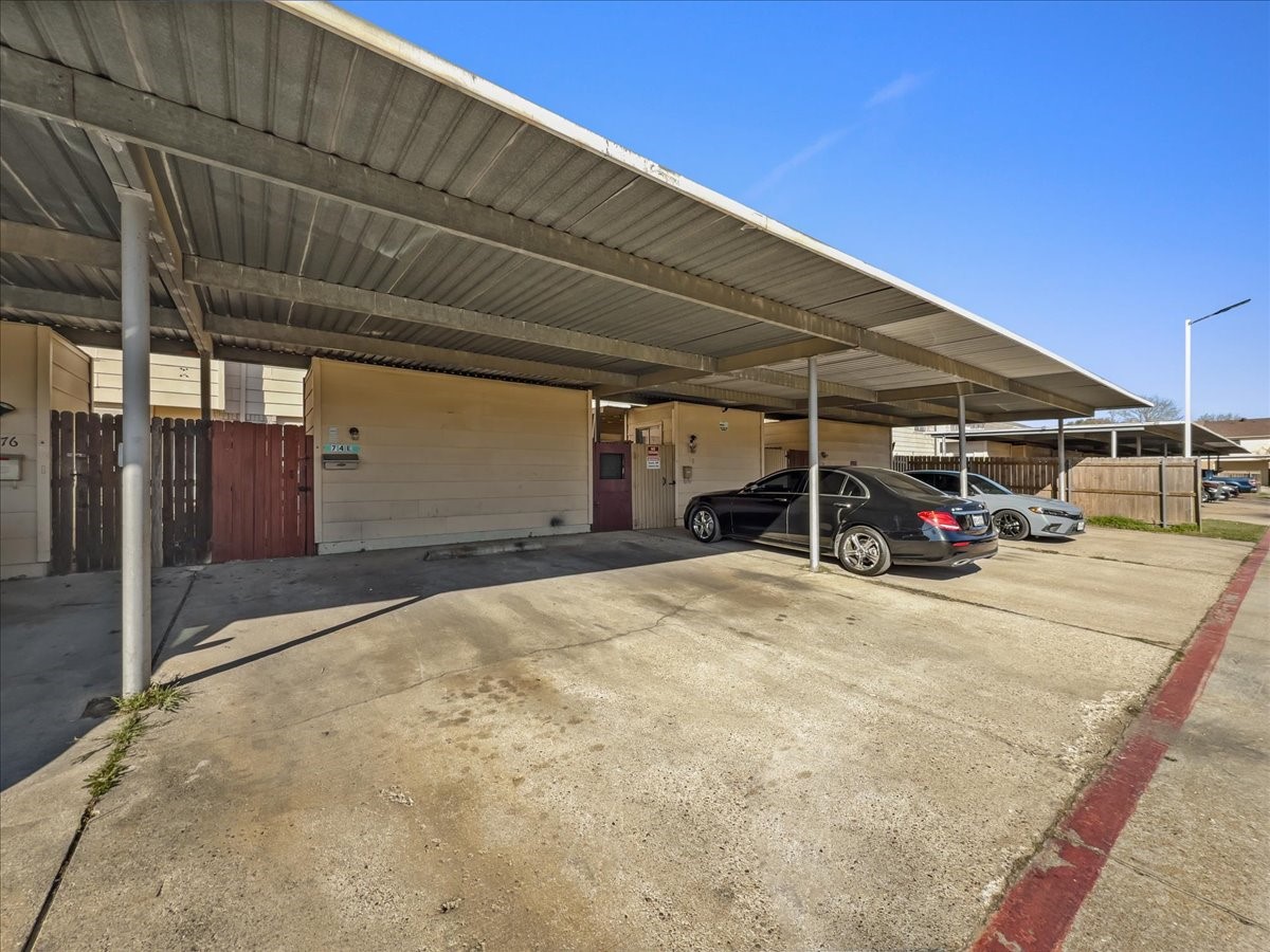 74 E Mountain Creek Court Grand Prairie TX 75052