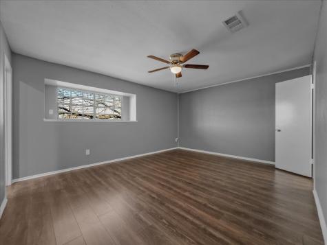 74 E Mountain Creek Court Grand Prairie TX 75052