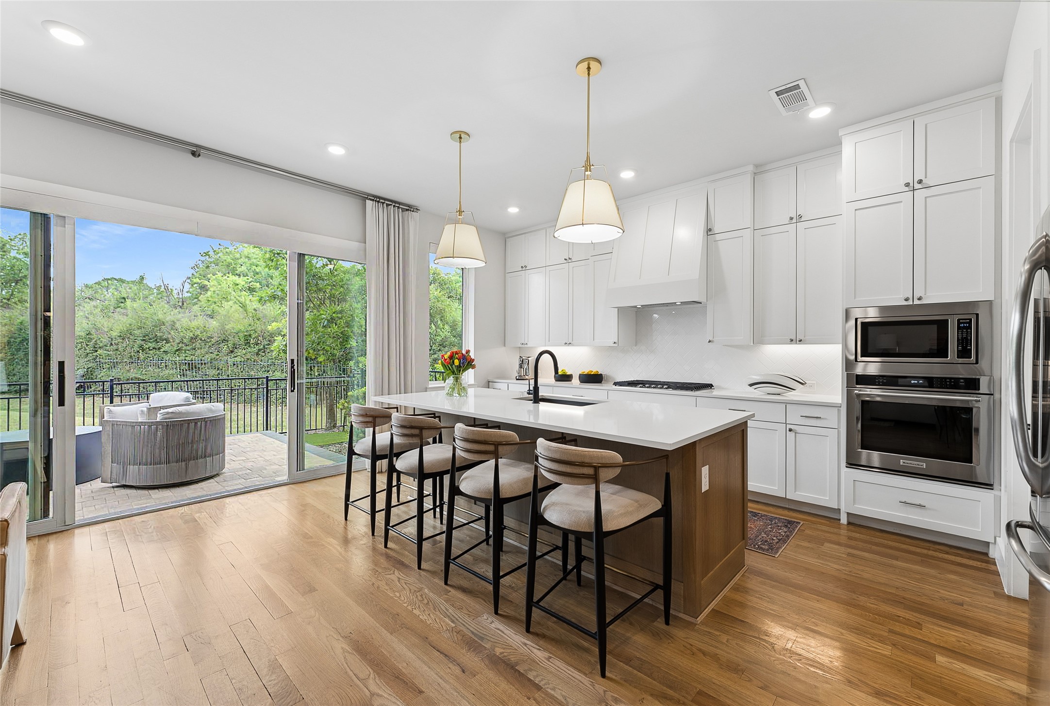 3922 Redding Row Dallas TX 75220
