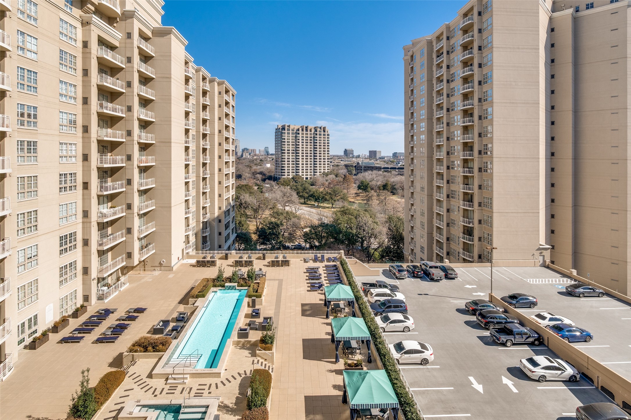 3225 Turtle Creek Boulevard Dallas TX 75219